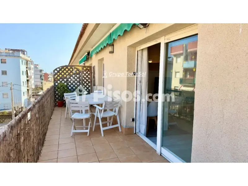 Rõdu - Charming Attic with Two Terraces in Carrer de l'Ebre