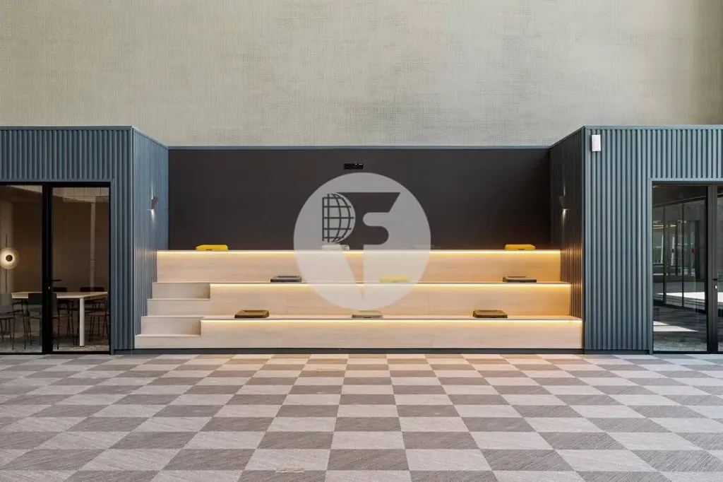 Ingresso - Office Building with Central Atrium in Atrium 22@