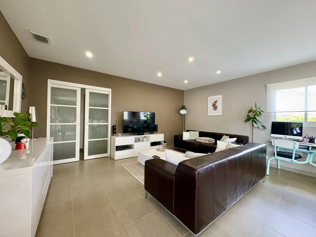 Elutuba - Ground Floor Villa with Pool in Clermont-l'Hérault