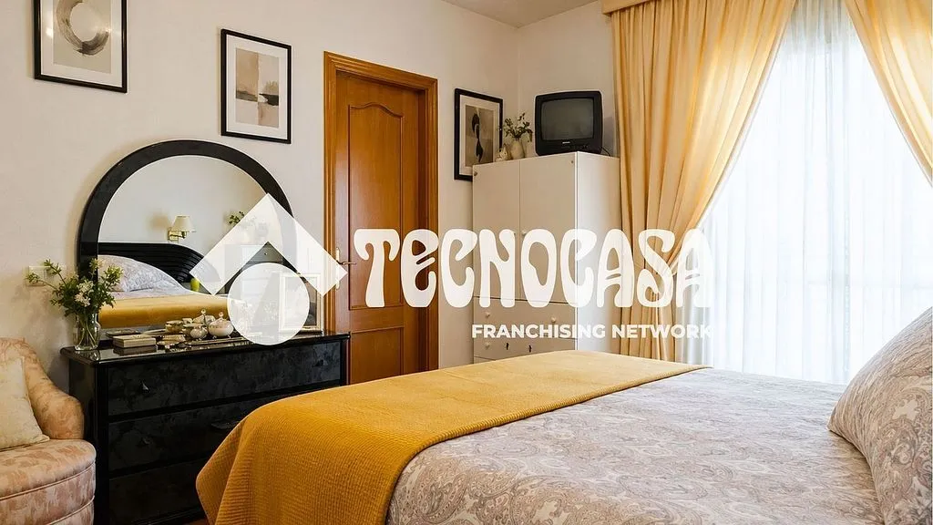 Chambres - Terraced Semi-Detached House in Taco