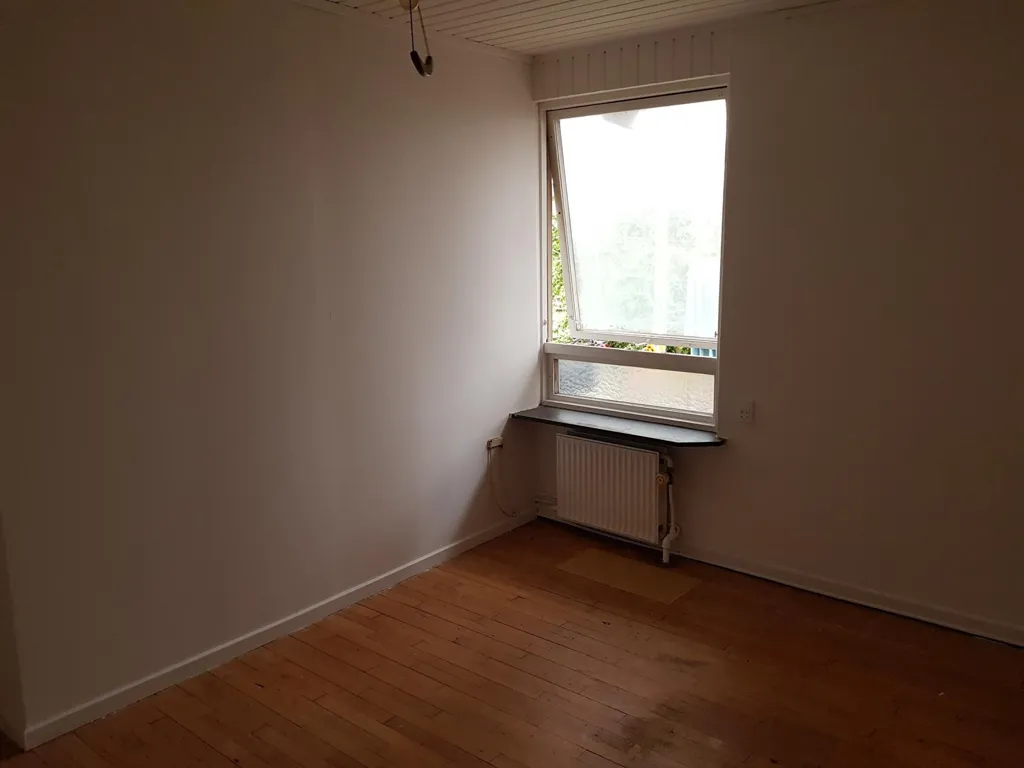 Rooms - Studio Flat with Shared Facilities near Jyllingevej Station
