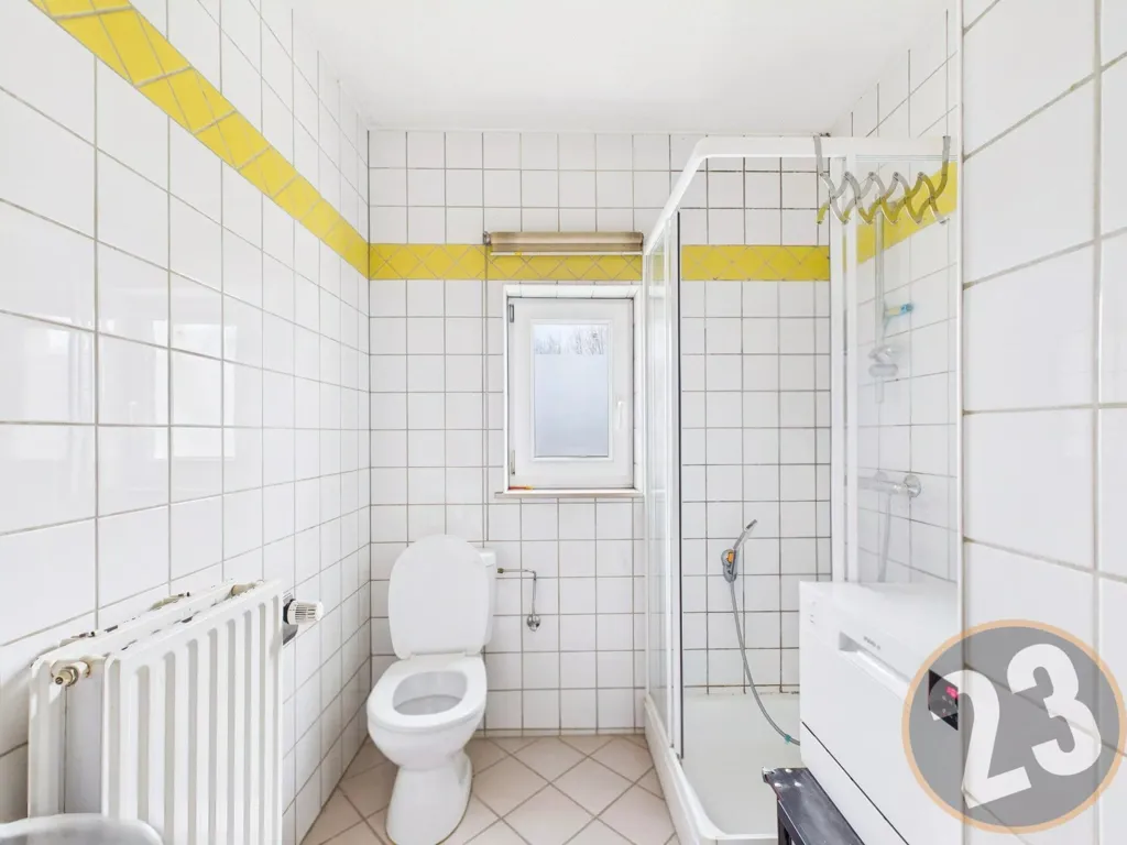 Salles de bain - Duplex avec Grand Garage à Nobressart