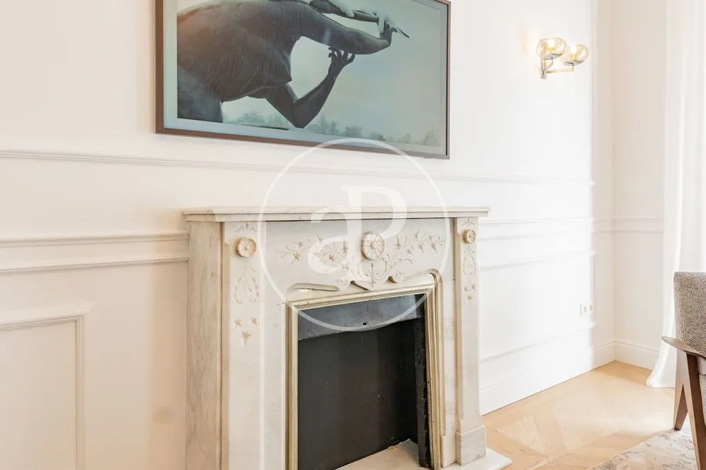 Soggiorno - Refurbished Flat with Balcony in Chueca, Madrid