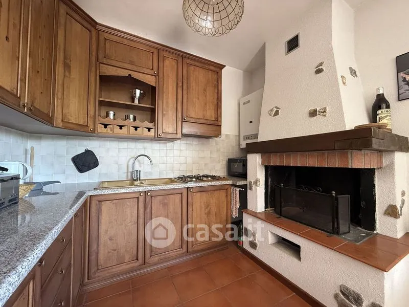 Cuisine - Villa with Lake View in Dongo