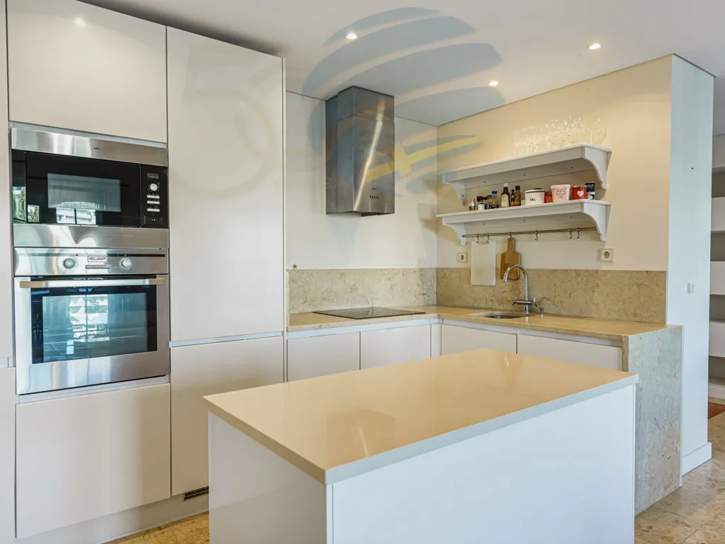 Köök - Luxury Apartment with Marina Views in Vilamoura