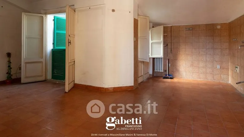 Salles de bain - Attico with Panoramic Terrace in Lanciano