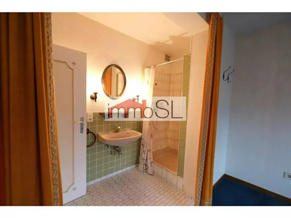 Salles de bain - Maison Individuelle avec Jardin à Diekirch
