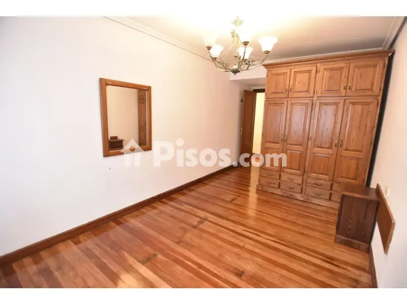 Magamistoad - Ample Flat with Patio in Ipurua