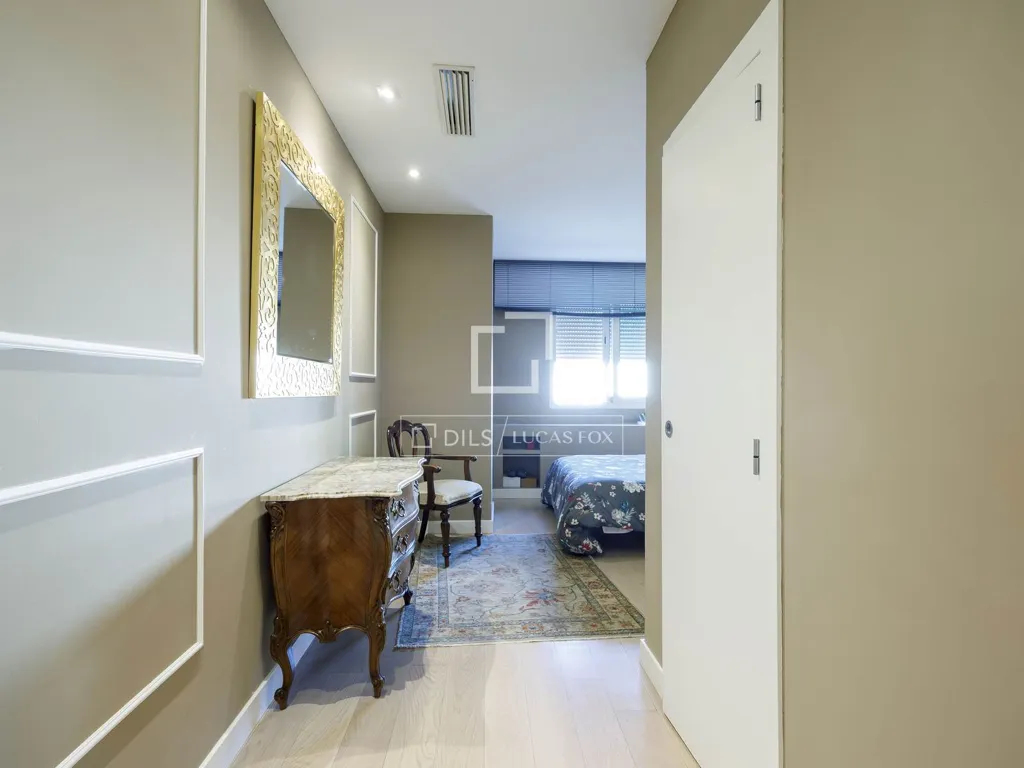 Hallway - Refurbished Apartment with Terrace in Valencia