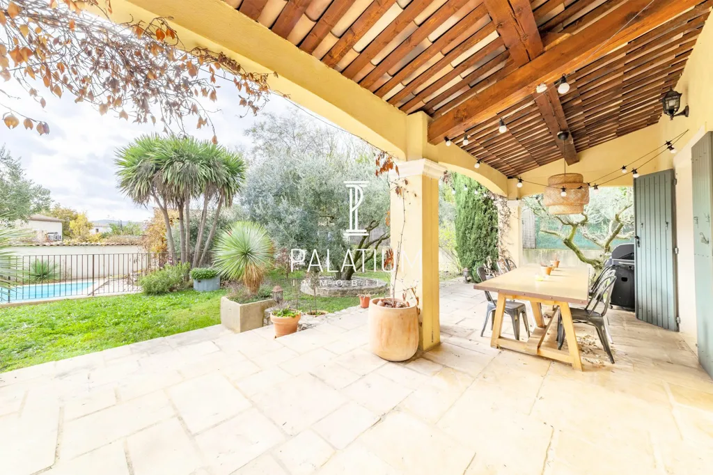 Terrass - Villa with Studio and Pool in Pierrevert