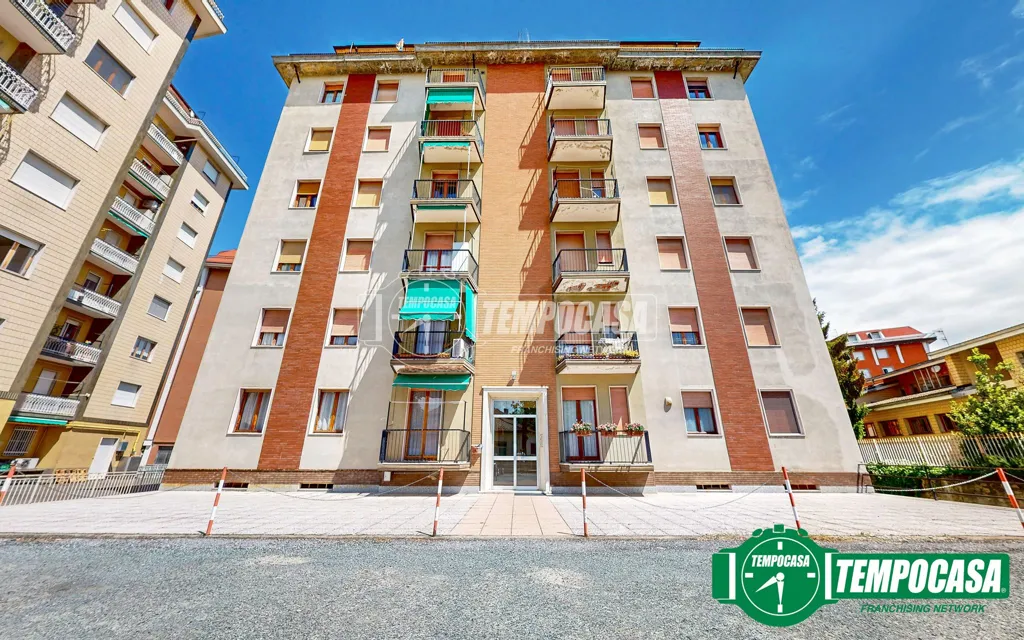 Välivaade - Apartment with Balcony and Parking in Ovada