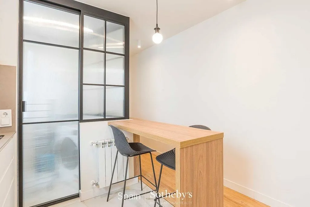 Cuisine - Apartment with Air Conditioning in Goya, Madrid