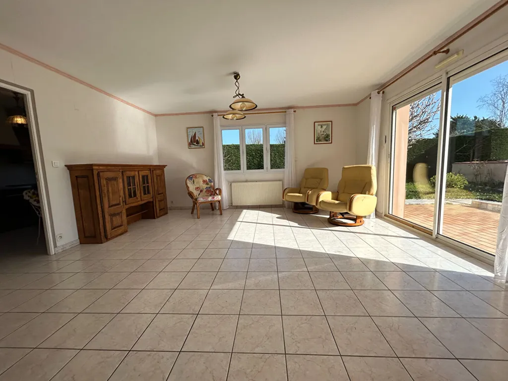 Elutuba - Ground Floor House with Garden in Quiet Area