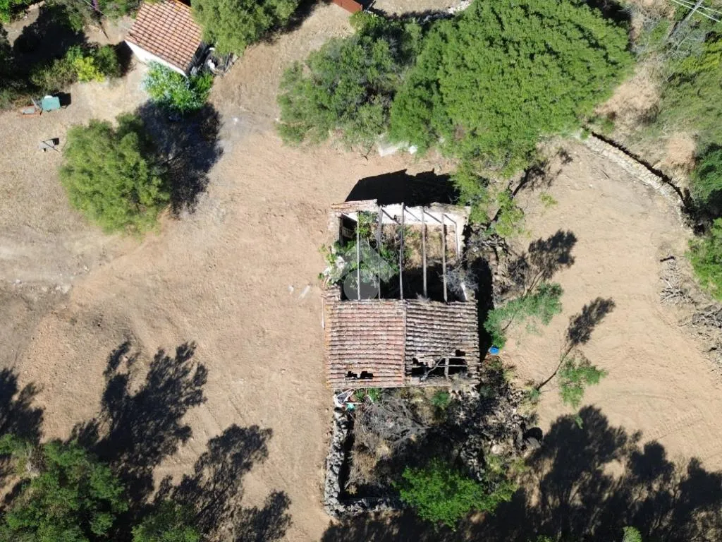 Õhuvaade - Rustic House with Garden in Montelittu