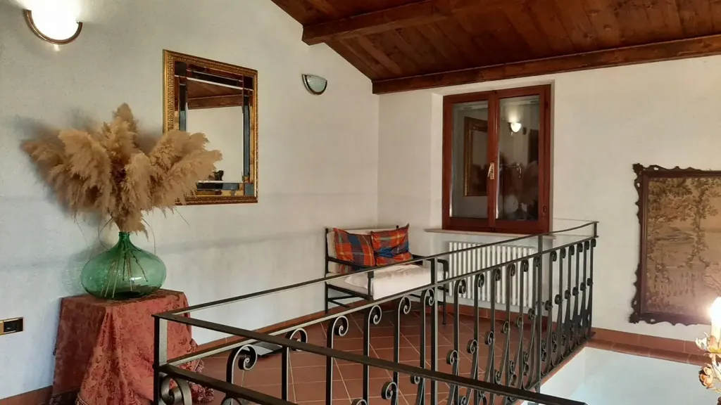 Toad - Colonial House with Panoramic View in Carignano