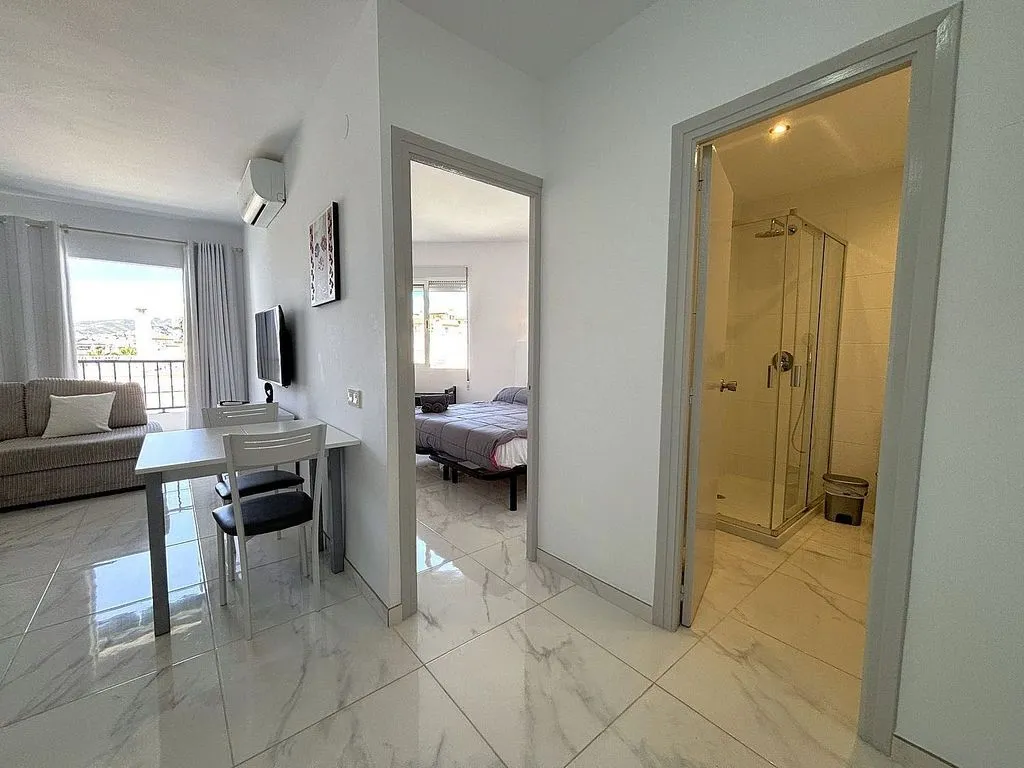 Séjour - 1-Bed Flat with Pool in Chaparil, Nerja