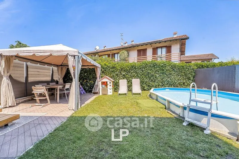 Piscine - Bifamiliar Villa with Pool in Sesto Calende