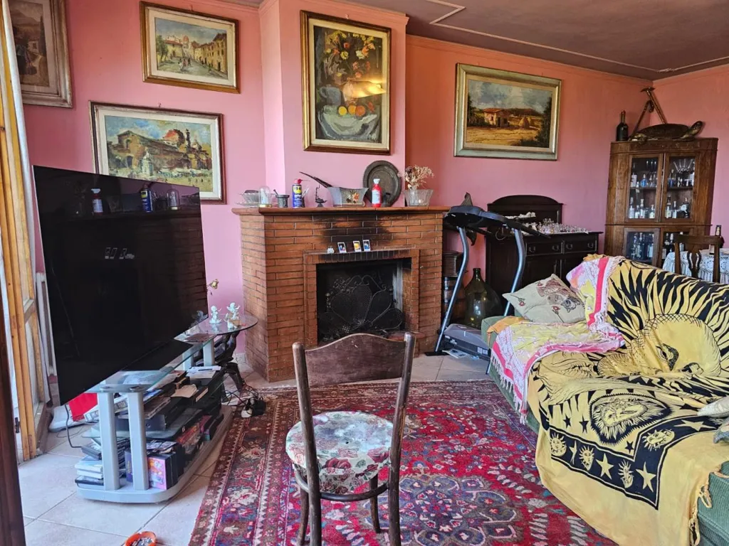 Villa with Pool in Rignano Sull'Arno