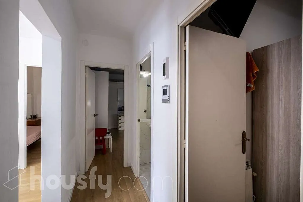 Entrée - Apartment with Terrace in Ca n'Anglada, Terrassa