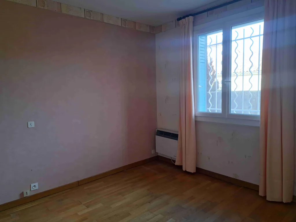 Pièces - Appartement T3 avec Jardin Commun et Garage à Proximité du Tramway