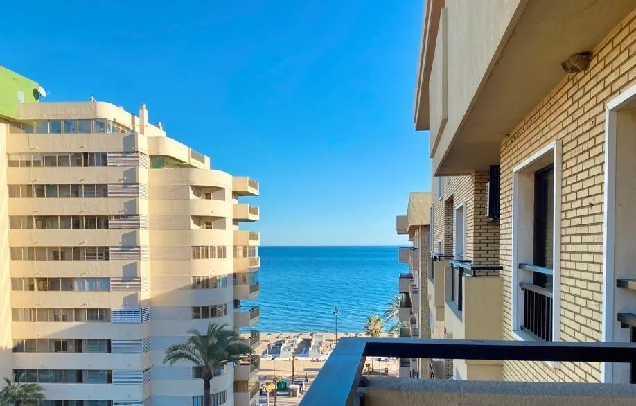 Balcon - Seafront Flat with Terrace in Fuengirola
