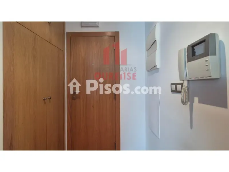 Ingresso - Modern Loft with Garage in Barrocás, Ourense