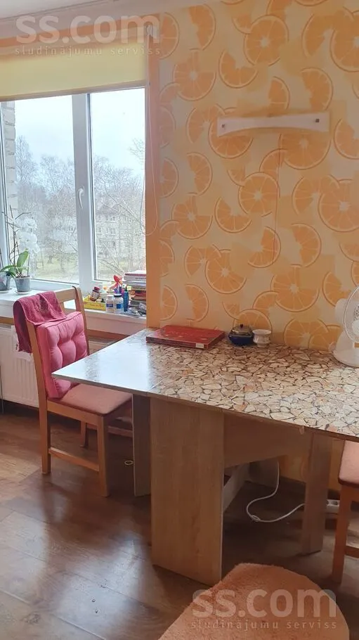 Salle à manger - Apartment with Balcony near Beach in Kauguri