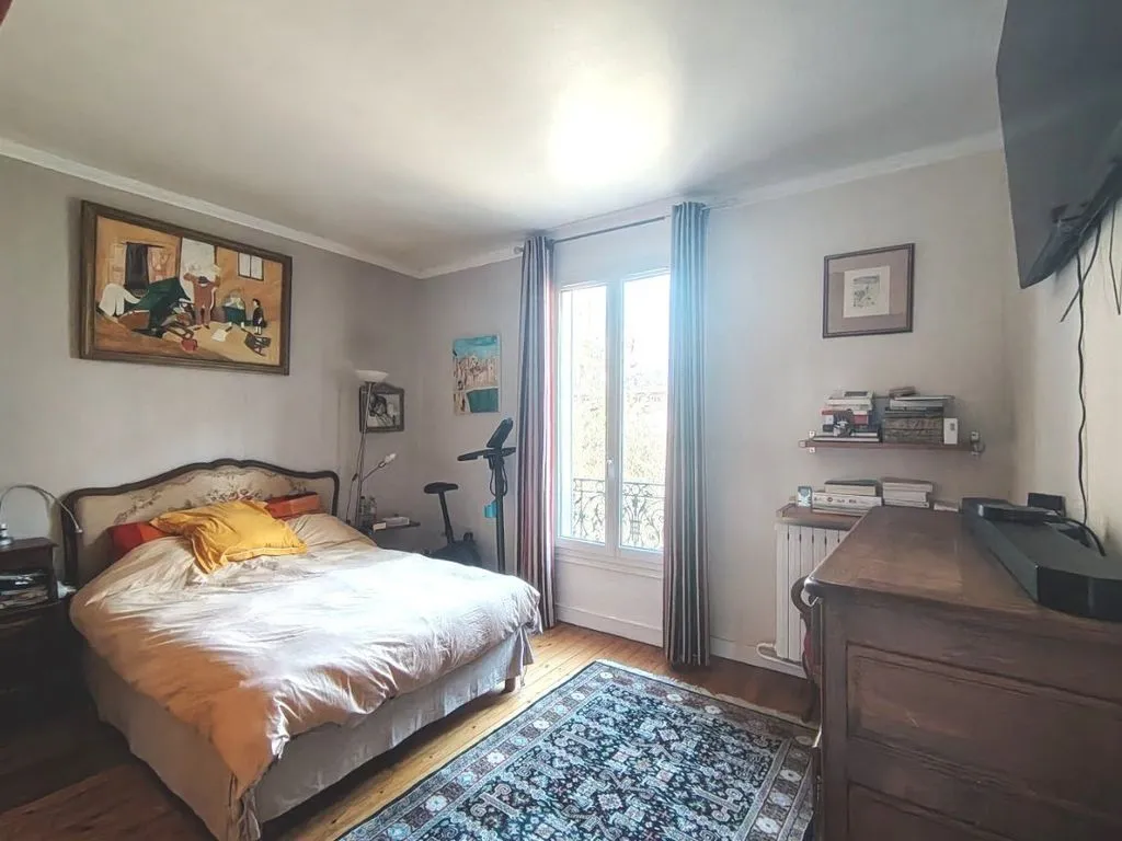 Magamistoad - Bourgeois House with Garden in Enghien-les-Bains