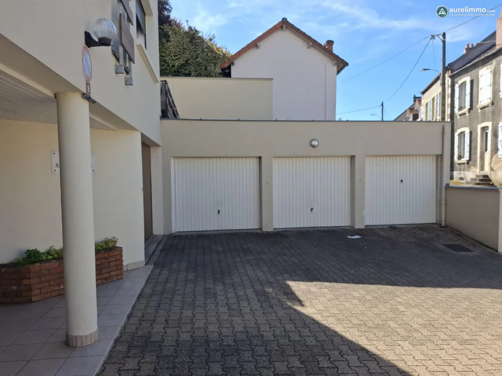 Extérieur - Duplex en Plein Cœur de Ville à Montluçon