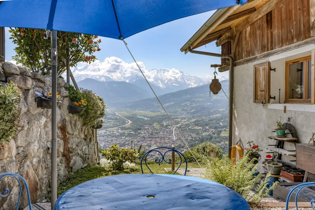 Terrazza - Farmhouse with Mont-Blanc View in Sallanches