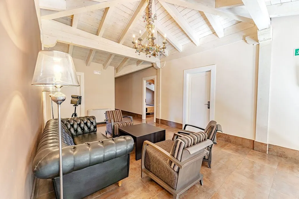 Séjour - 12-Bedroom Chalet with Pool in Valle de Losa