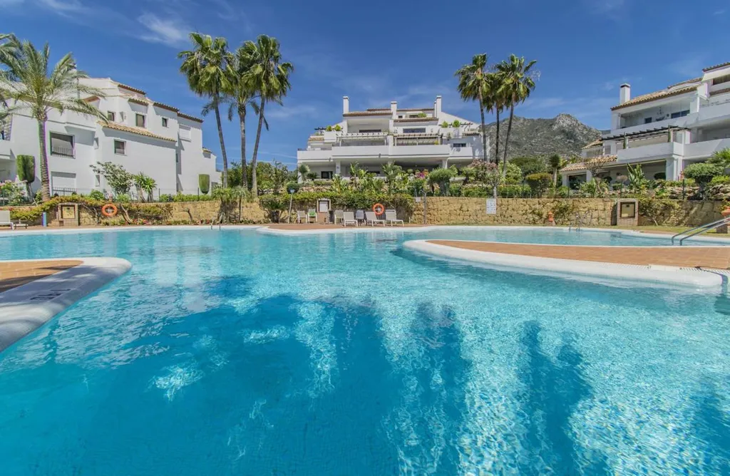 Bassein - Luxury Apartment with Sea Views in Marbella