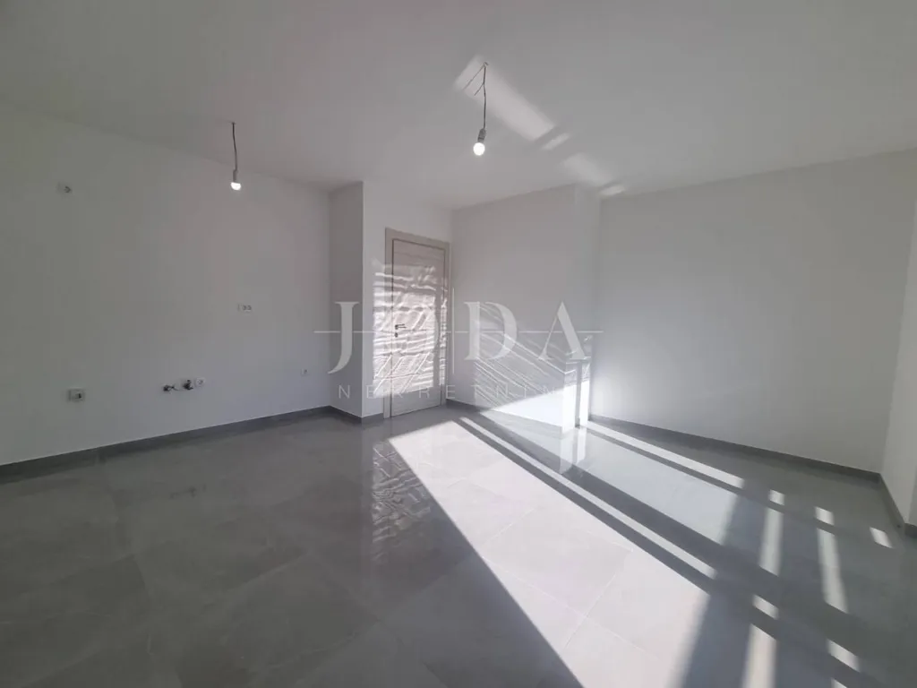 Pièces - Apartment with Terrace in Vinodolska