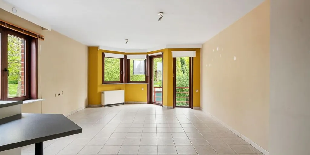 Esik - Apartment with Park View in Diksmuide