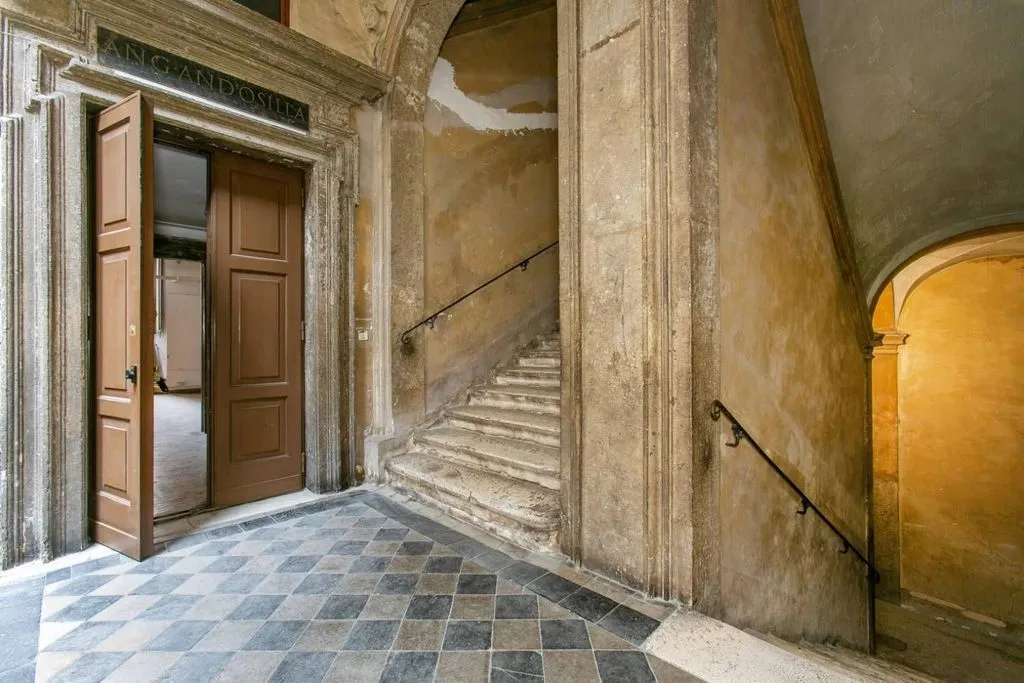 Pièces - Luxury Flat with Historic Charm in Rome
