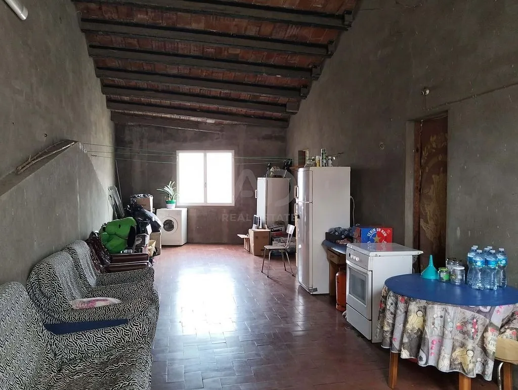 Elutuba - Spacious House with Terraces in Tornabous