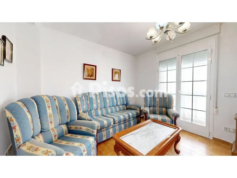 Séjour - Reformed Apartment with Balcony in North Zone