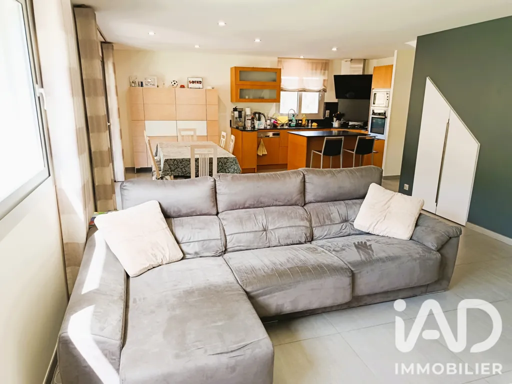 Soggiorno - Contemporary Villa with Pool in Foix