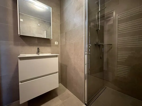 Salles de bain - Modern Apartment near Kurhaus, Scheveningen