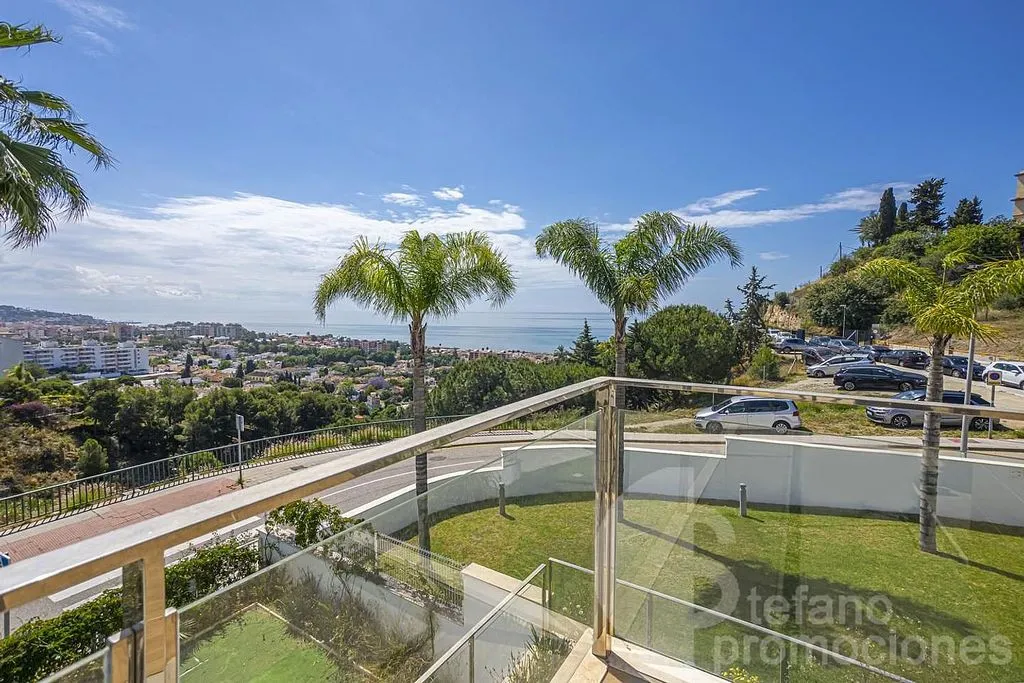 Balcon - Luxury Villa with Sea Views in Málaga Este