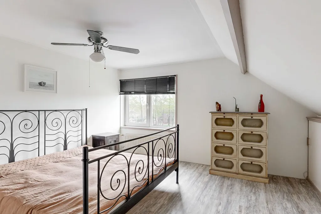 Chambres - Modernised 1930s House with Garden in Leiderdorp