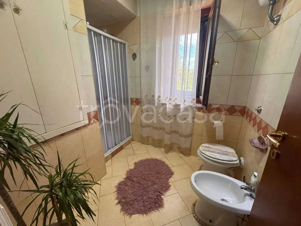 Salles de bain - Villa with Private Garden in Vitulazio