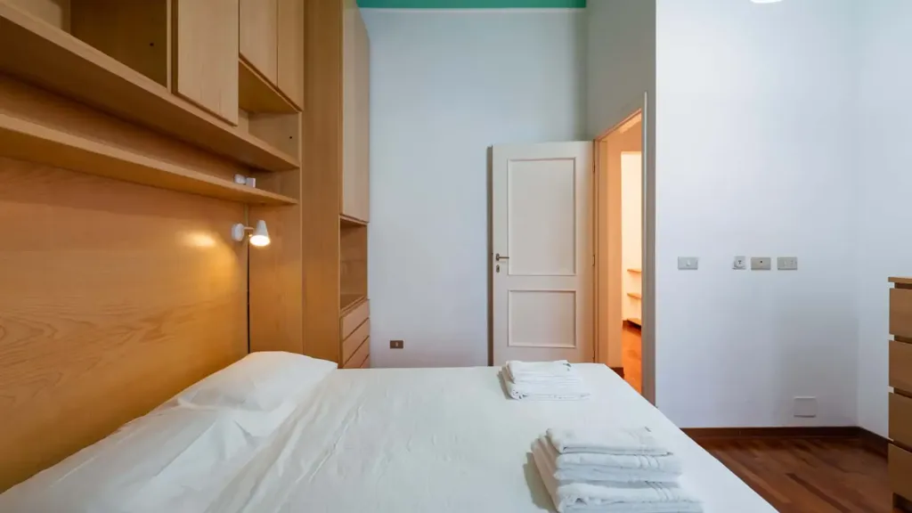 Magamistoad - Arty Apartment with Balcony in Florence