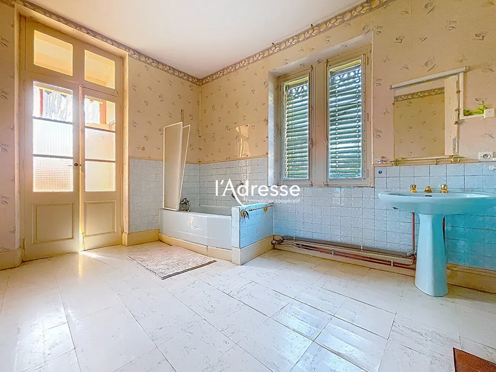 Vannitoad - Victorian House with Garden in Muret Centre