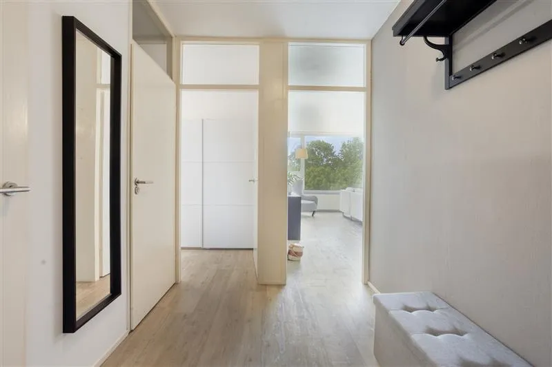 Esik - Spacious Apartment with Balconies in Eindhoven