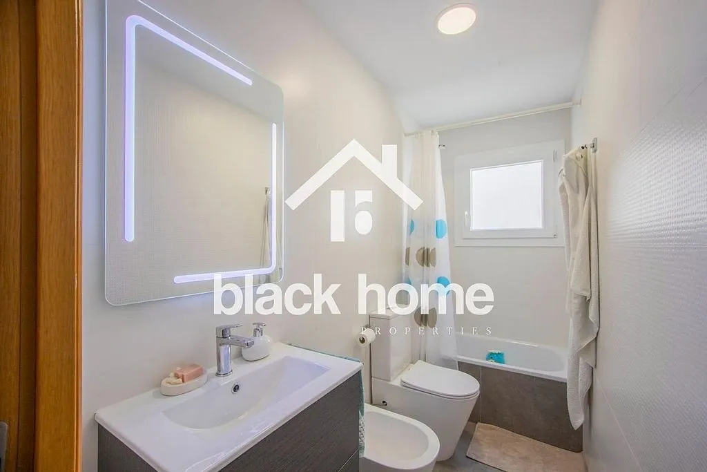 Salles de bain - Apartment with Terrace in Patraix, Valencia