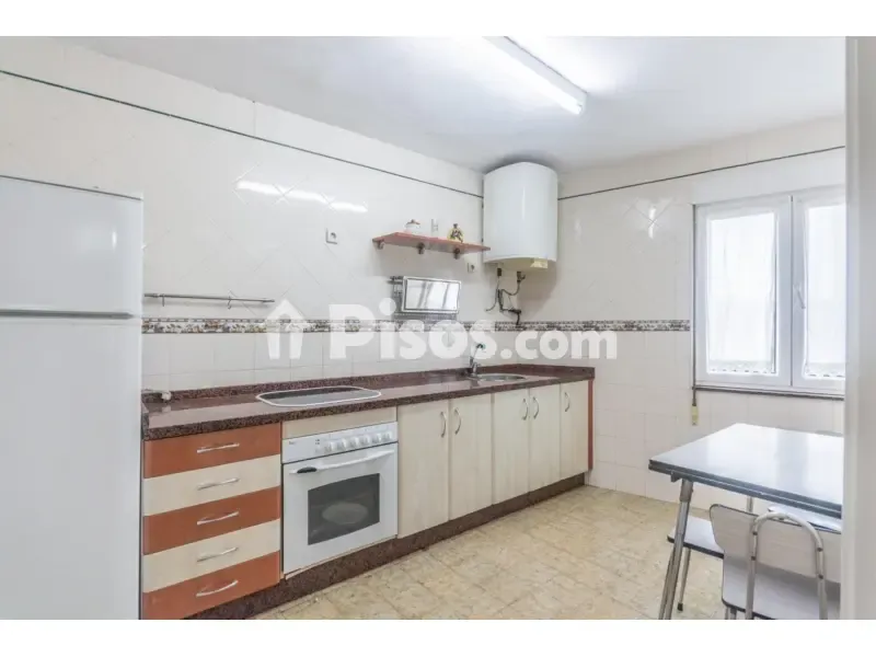 Köök - Bright Apartment with Sea View in Gijón