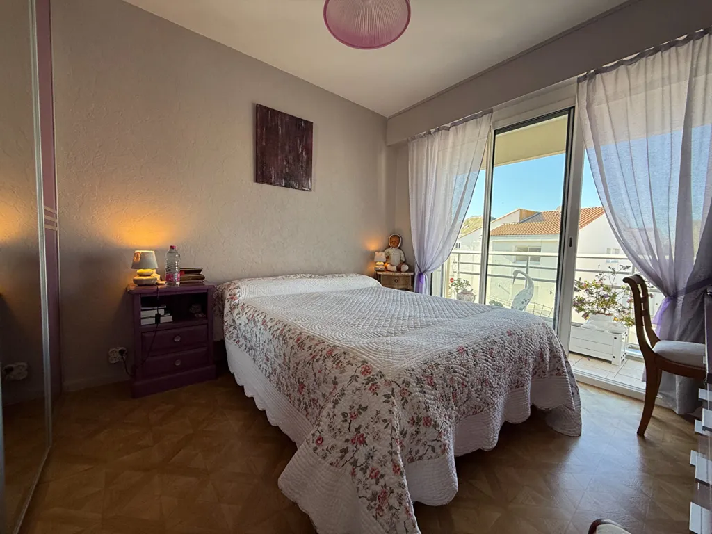 Chambres - Appartement T3 avec Balcon au Cœur de Croix de Vie