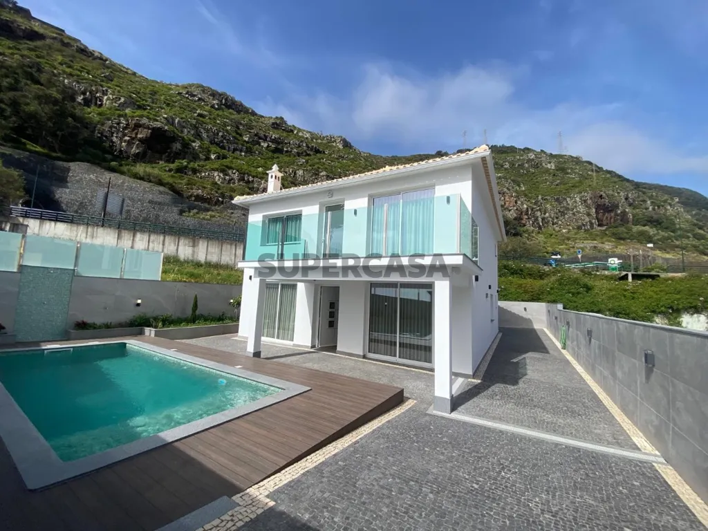Piscine - Renovated Villa with Pool in Machico Centre