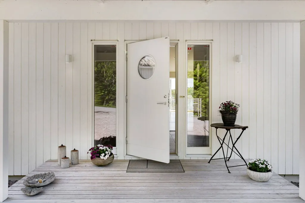 Esik - Suterräng Villa with Water View in Uppsala